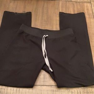 Figs womens scrub pants. Small